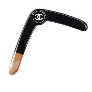 Luxurious Chanel Boomerang Wallpaper