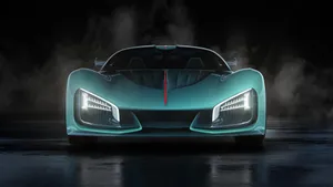 Luxurious Hongqi Driven Through The City Wallpaper