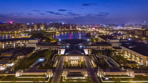 Luxurious Hotel In Xian Wallpaper