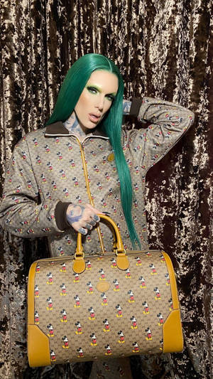 Luxurious Jeffree Star Wallpaper