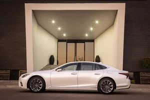 Luxurious Lexus Ls 500 In Crystal White Wallpaper
