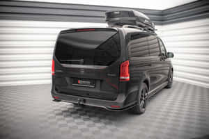 Luxurious Mercedes Benz V-class On The Move Wallpaper