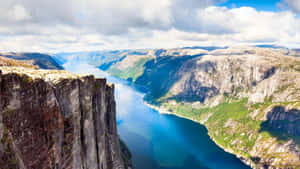 Lysefjord Cliff View Stavanger Norway Wallpaper