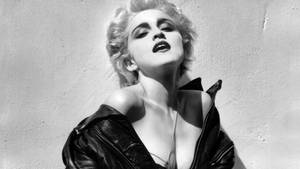 Madonna Louise Ciccone Proudly Sporting Her Leather Jacket Wallpaper