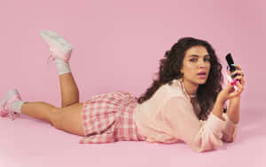 Mae Muller Performing Live On Stage Wallpaper