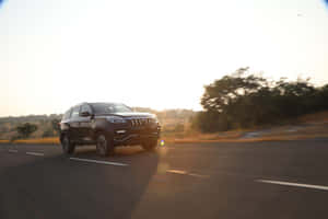 Mahindra Alturas G4 Sunset Drive Wallpaper