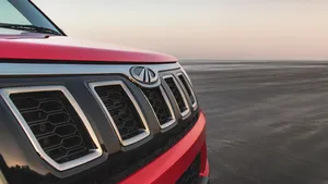 Mahindra T U V300 Front Grille View Wallpaper