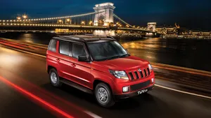 Mahindra T U V300 Night Drive Bridge Background Wallpaper
