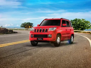 Mahindra T U V300 On Road Adventure Wallpaper