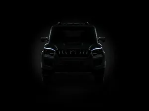 Mahindra X U V300 Dramatic Reveal Wallpaper