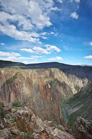 Majestic Black Canyon Wallpaper