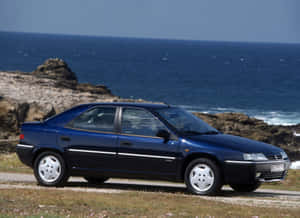 Majestic Citroen Xantia At Sunset Wallpaper