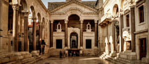 Majestic Daytime View Of The Ancient Diocletian's Palace Wallpaper