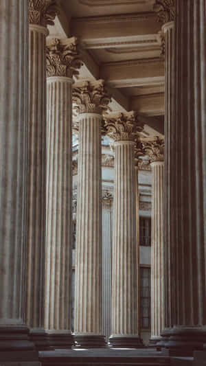 Majestic_ Greek_ Columns_ Architecture Wallpaper