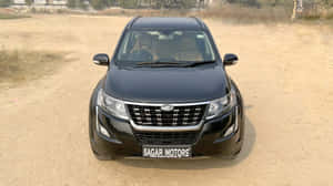 Majestic Mahindra Xuv500 In Action Wallpaper