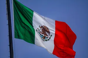 Majestic Mexico Flag Wallpaper