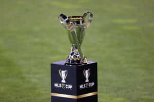 Majestic Mountain Landscape Wallpaper