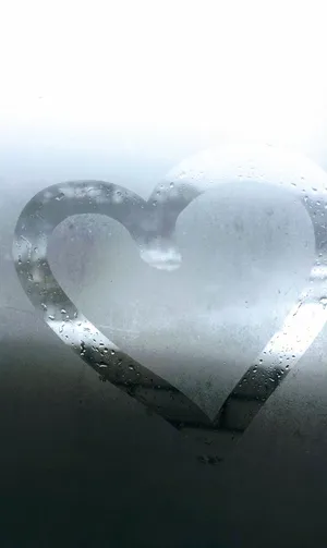 Majestic Mountain Range Covered In Snow Wallpaper