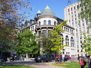 Majestic Stewart Library In Montreal Wallpaper