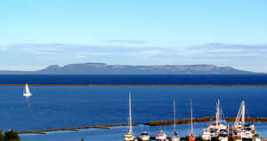 Majestic Sunrise Over Thunder Bay Wallpaper