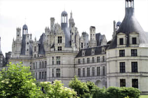 Majestic View Of Chateau De Chambord Wallpaper