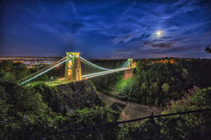 Majestic View Of Clifton Suspension Bridge, England Wallpaper