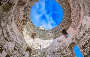 Majestic View Of Diocletian's Palace Wallpaper