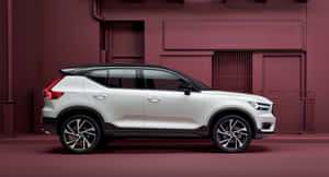 Majestic Volvo Xc40 In Pristine Condition Wallpaper