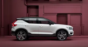 Majestic Volvo Xc40 In Pristine Condition Wallpaper