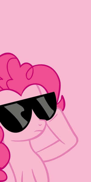 Make And Receive Calls With The Latest Mlp Phone Wallpaper