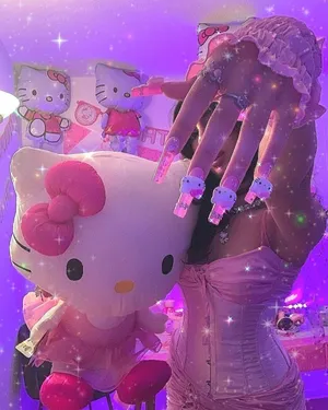 Make Your Move, But Watch Out For The Pink Bad Girl Wallpaper