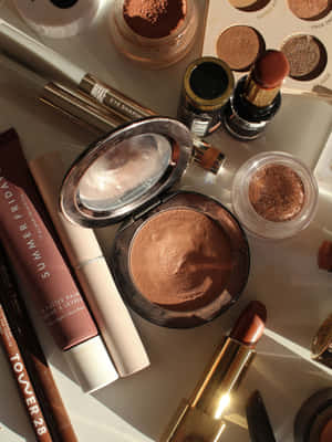 Makeup Collection Sunlit Glow Wallpaper