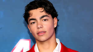 Malachi Barton Red Carpet Look Wallpaper