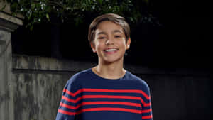 Malachi Barton Smiling Outdoors Wallpaper