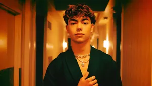 Malachi Barton Style Icon Wallpaper