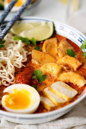 Malaysian Red Curry Laksa Wallpaper