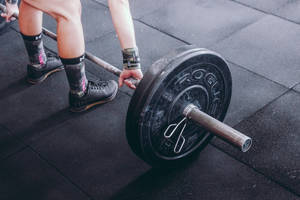 Man Weightlifting Barbell Wallpaper