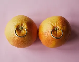 Mandarins Gold Jewellery Wallpaper