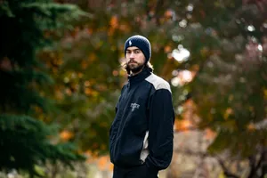 Manin Autumn Park Portrait Wallpaper