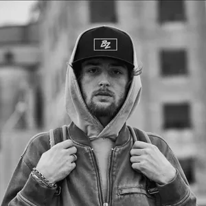 Manin Hoodieand Cap Wallpaper