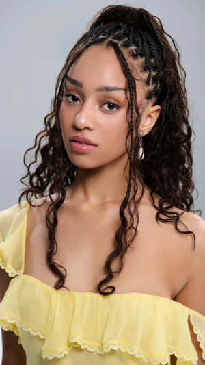 Manon Bannerman Portrait Wallpaper