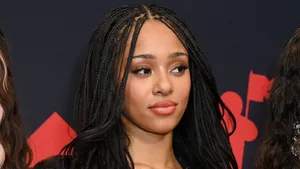 Manon Bannerman Style Inspiration Wallpaper