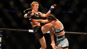 Manon Fiorot Knee Kick Wallpaper