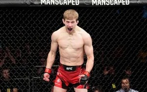 Manscaped Arnold Allen Wallpaper