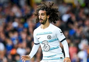 Marc Cucurella Three White Stripes Wallpaper