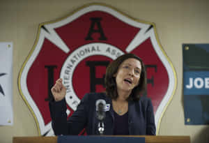 Maria Cantwell Talking Publicly Wallpaper