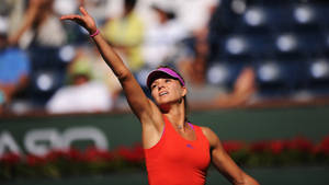 Maria Kirilenko Arm Extended Up Wallpaper