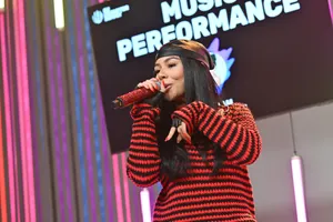 Mariah The Scientist_ Live Performance_ Striped Outfit Wallpaper