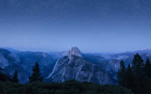 Marvel At The Beauty Of El Capitan Wallpaper