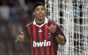 Marvelous Athlete Ronaldinho Wallpaper